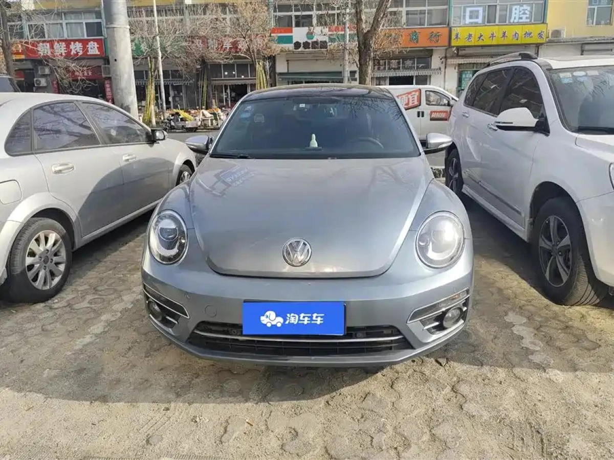 VOLKSWAGEN BEETLE