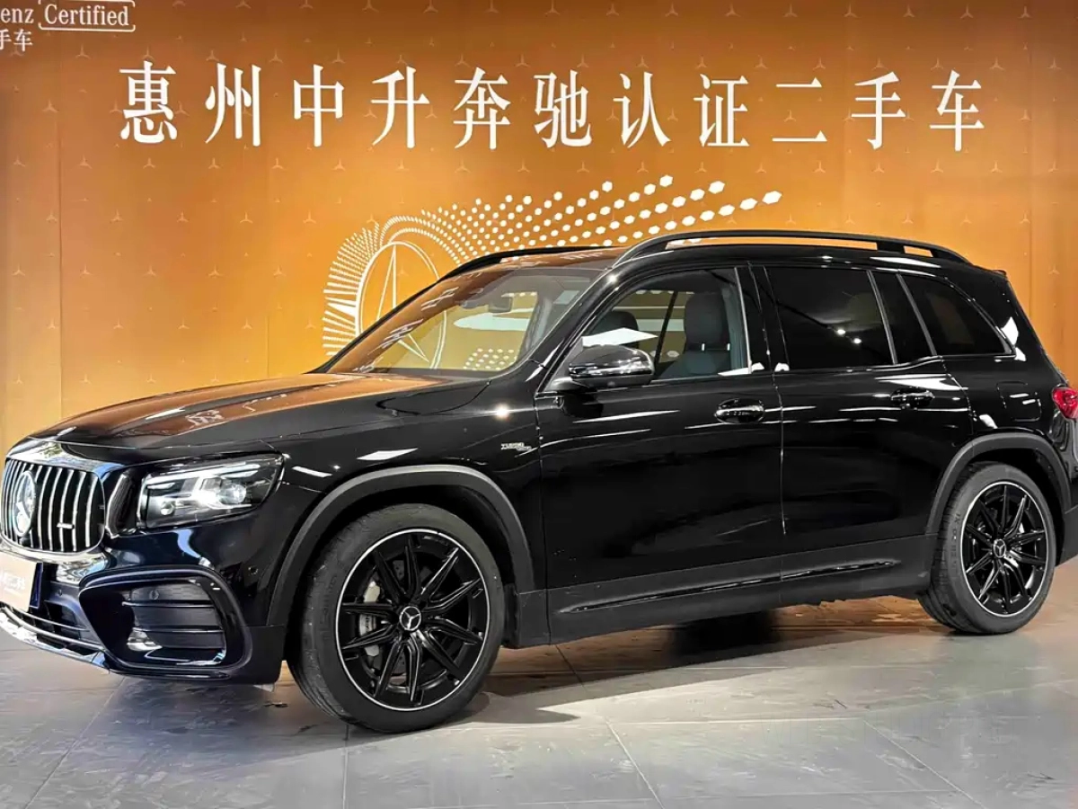 MERCEDES-BENZ GLB AMG  2024