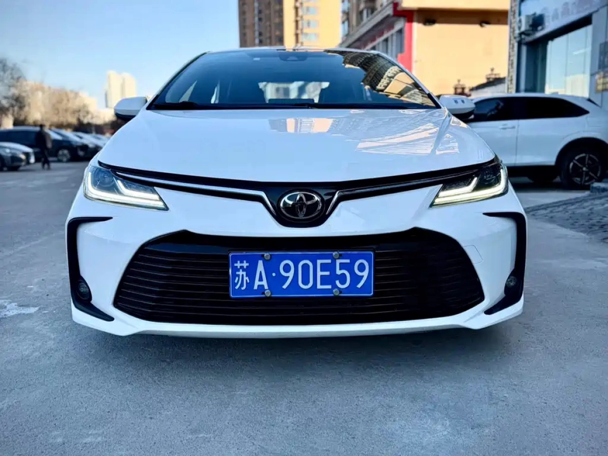 TOYOTA COROLLA