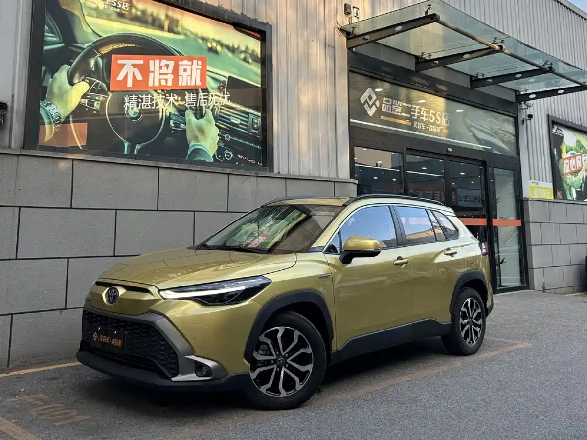 TOYOTA COROLLA CROSS