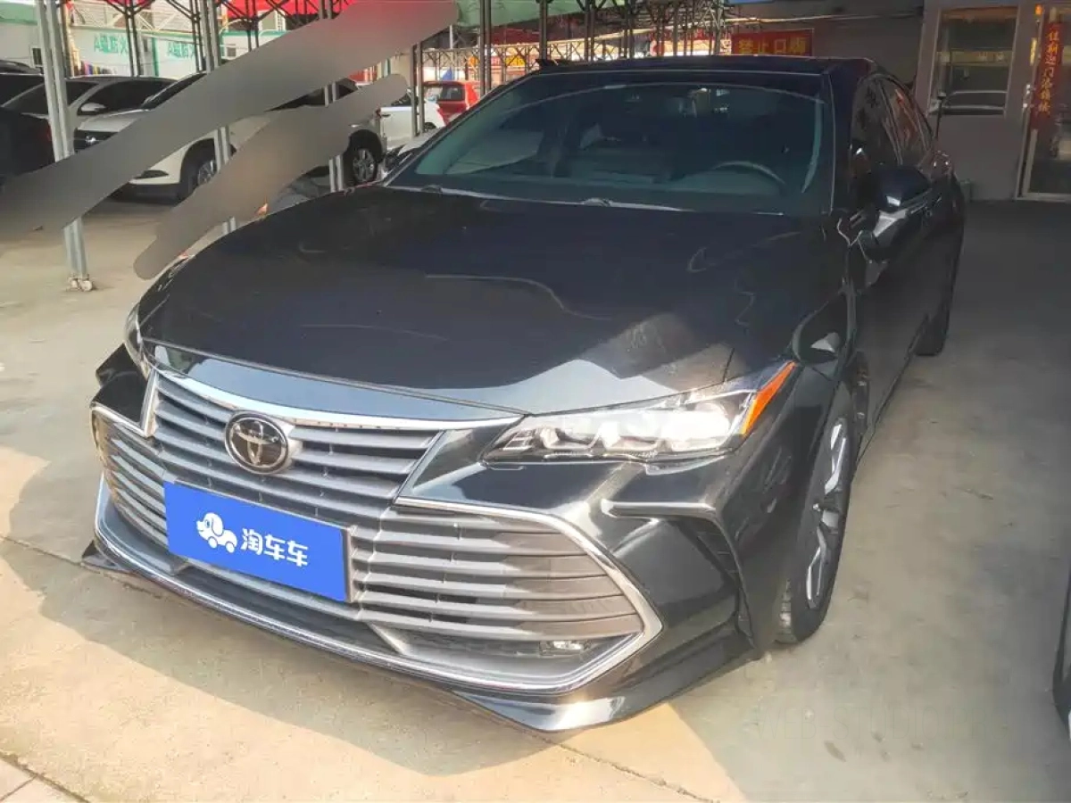 TOYOTA AVALON