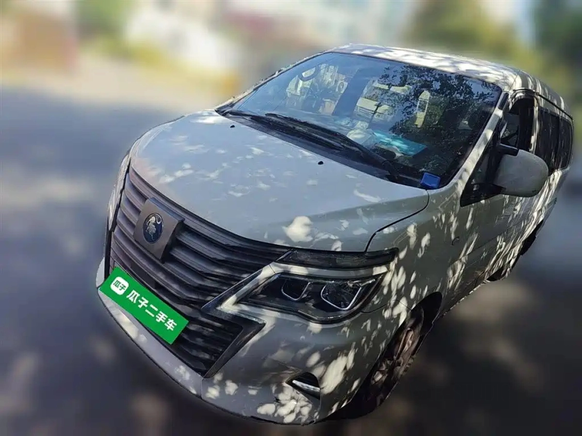 DONGFENG LINGZHI M5EV