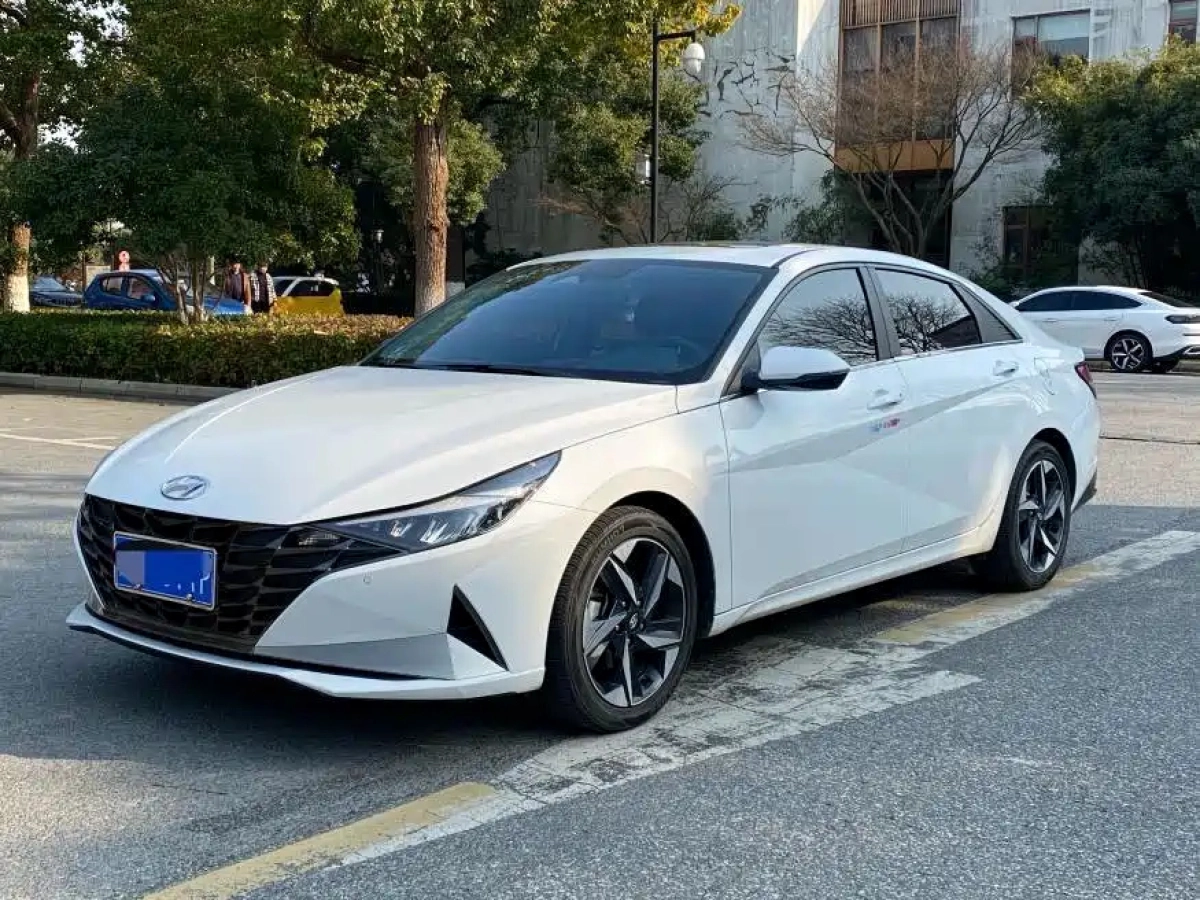 HYUNDAI ELANTRA  2021
