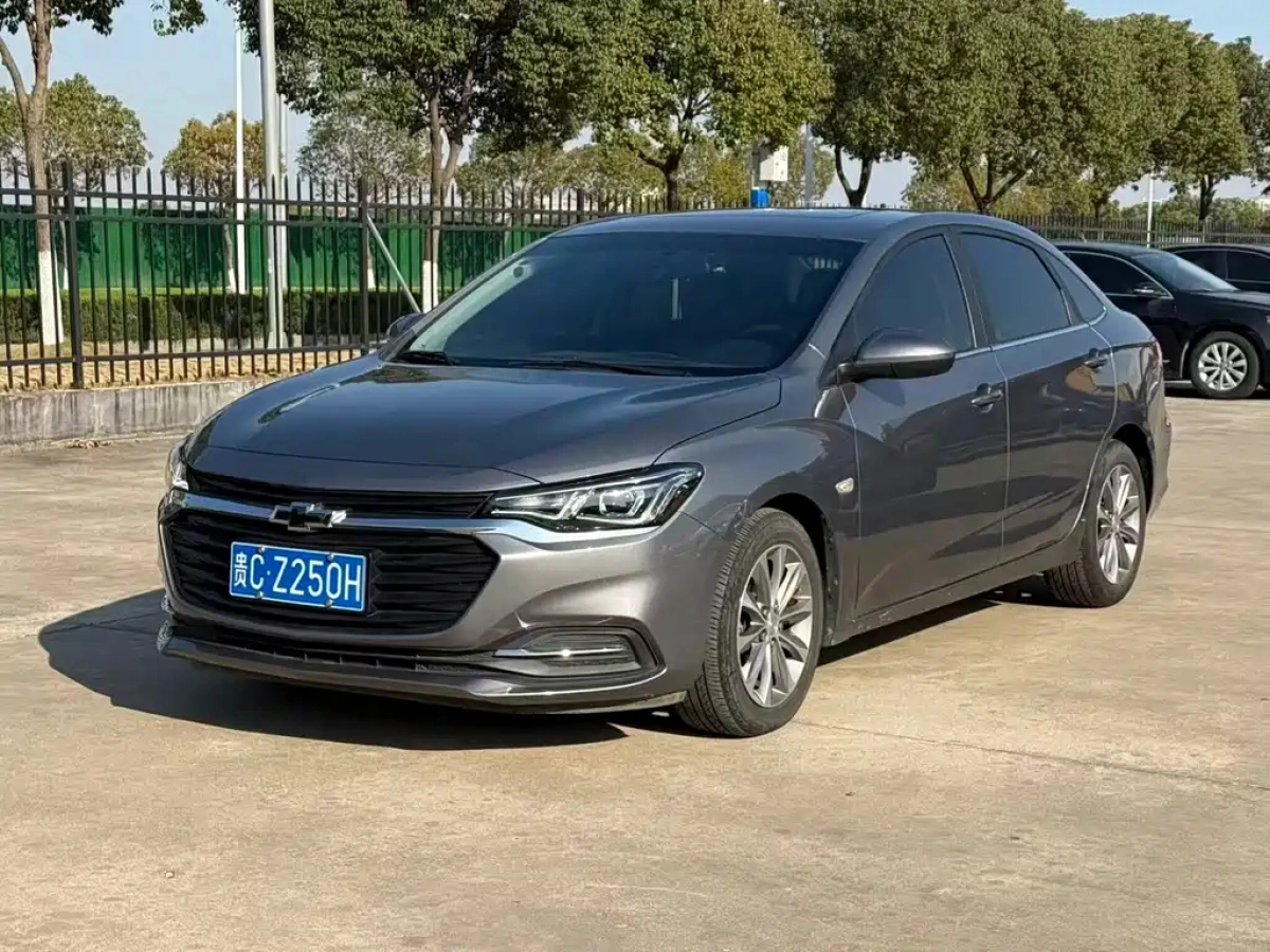 CHEVROLET CRUZE