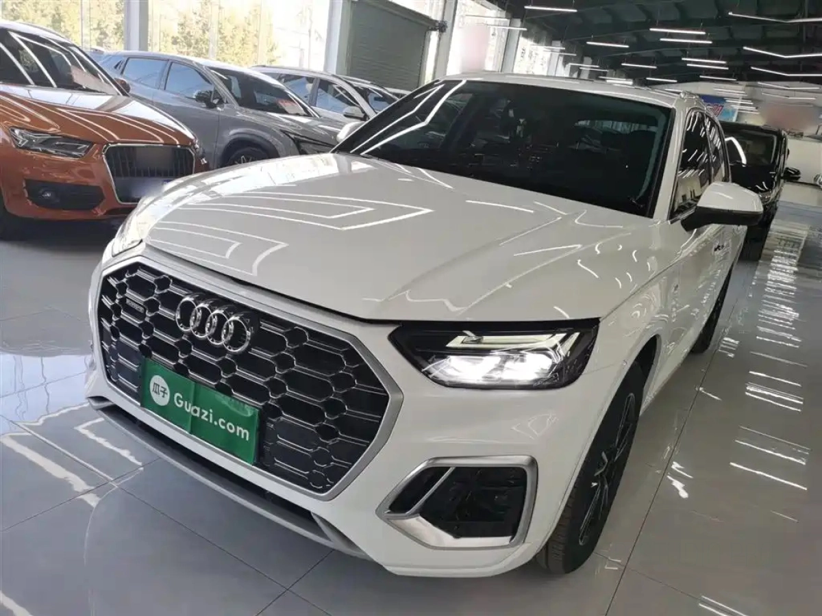 AUDI Q5L  2023