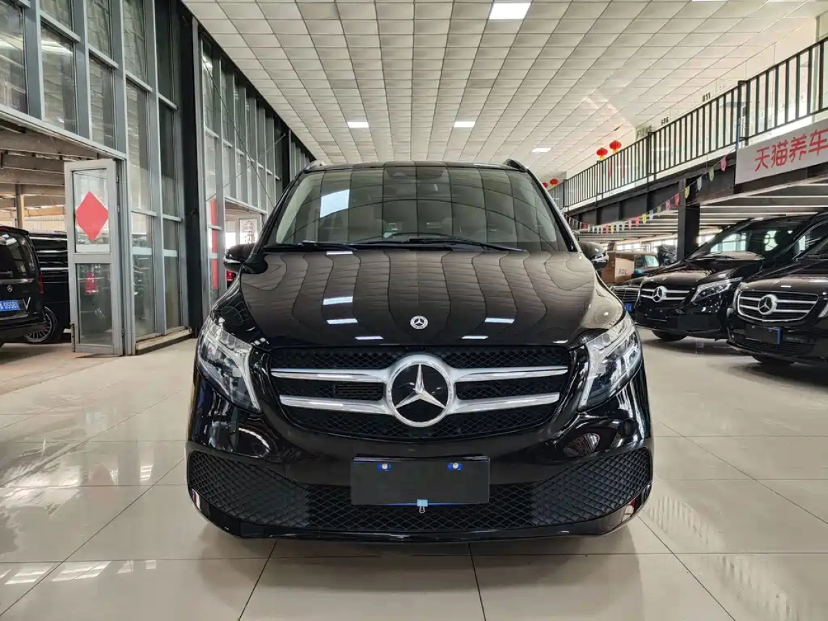 MERCEDES-BENZ V-CLASS