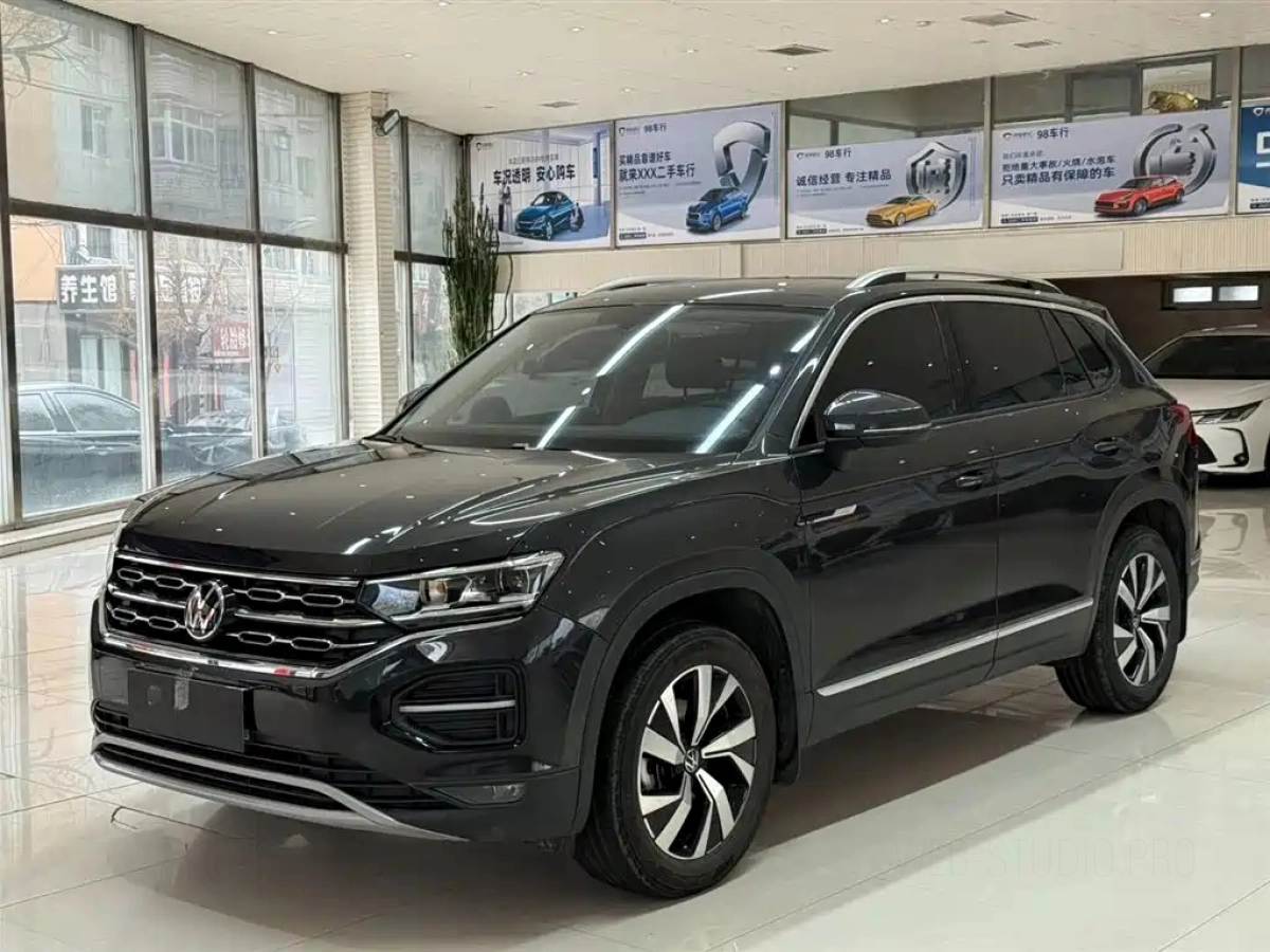 VOLKSWAGEN TAYRON