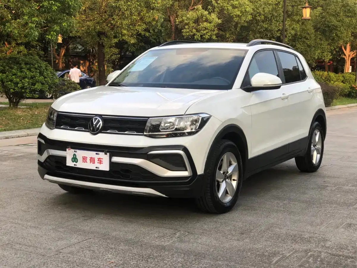 VOLKSWAGEN T-CROSS  2023