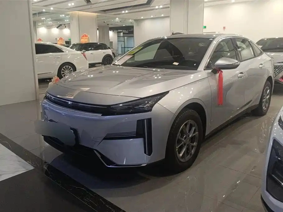 GEELY GALAXY GALAXY L6  2026