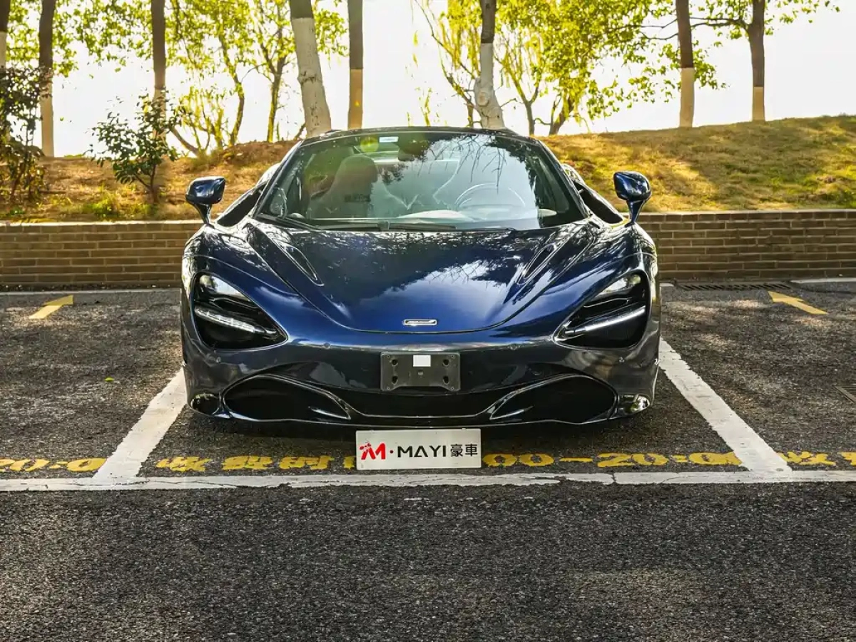 MCLAREN 720S