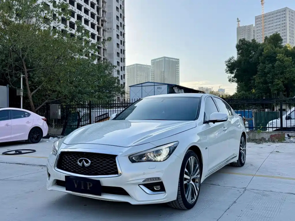 INFINITI Q50L  2023