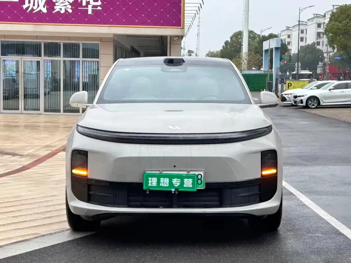 LI AUTO L6
