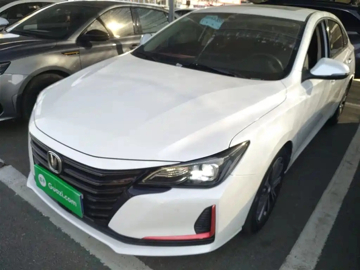 CHANGAN RAETON CC  2021