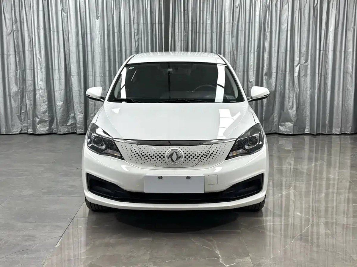 DONGFENG AEOLUS E70