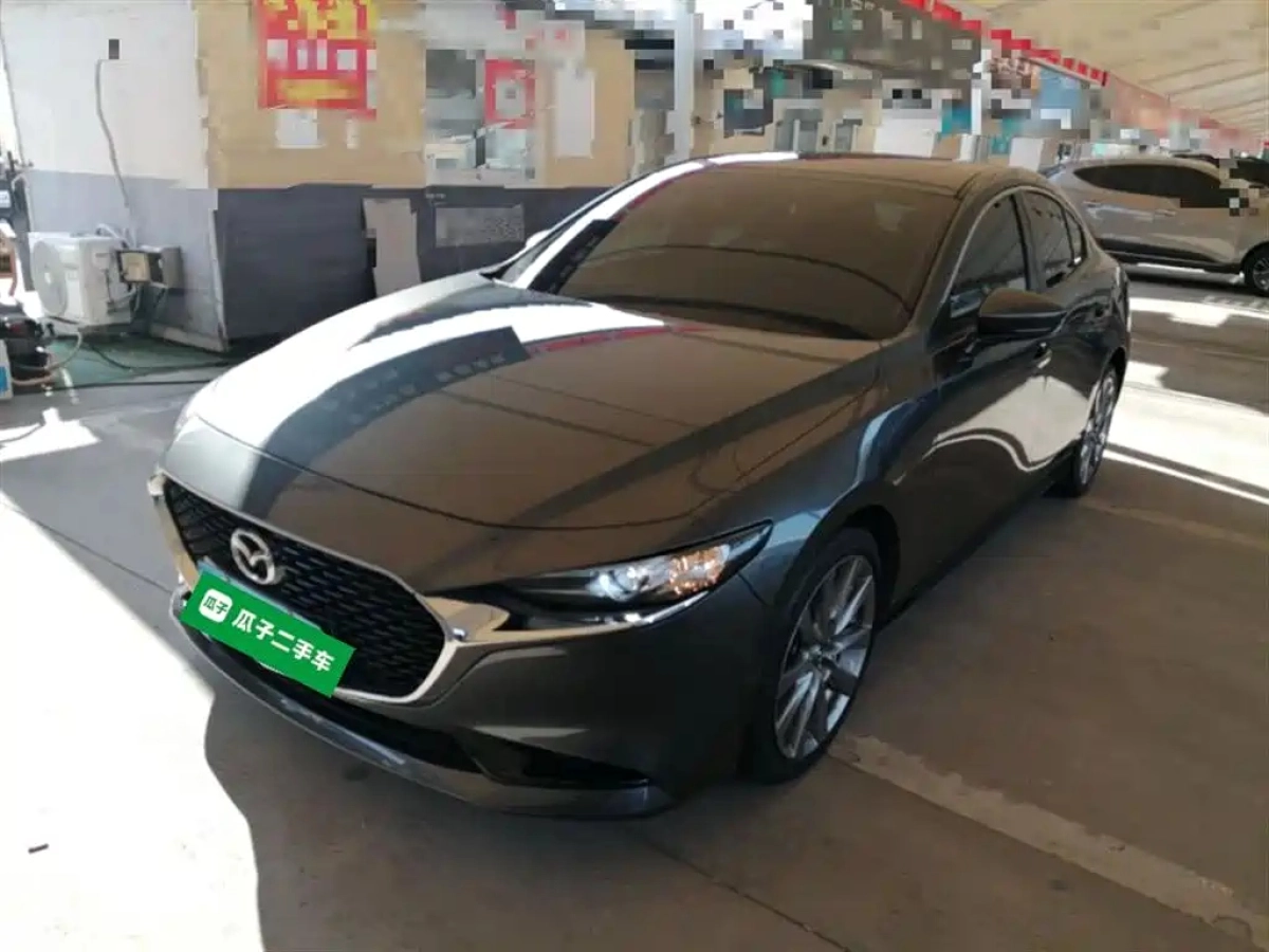 MAZDA 3 AXELA