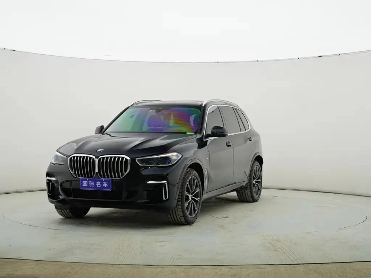 BMW X5  2023