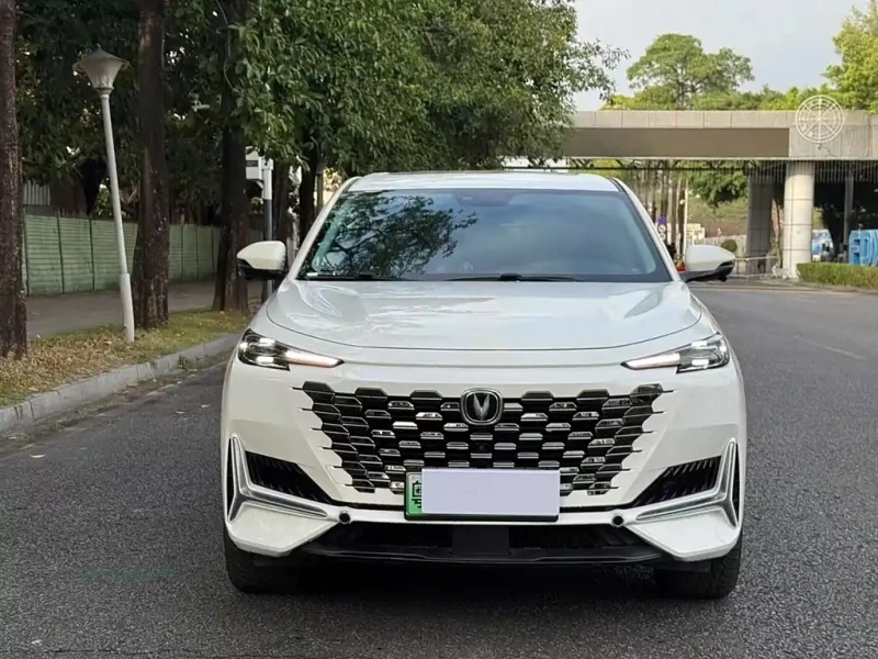 CHANGAN UNI-K SMART IDD