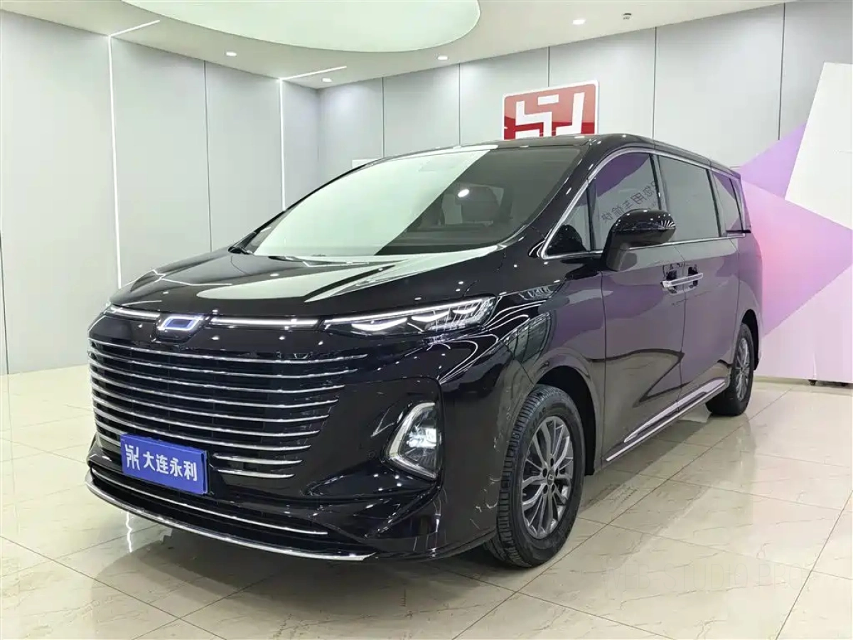 FAW BESTUNE M9  2025