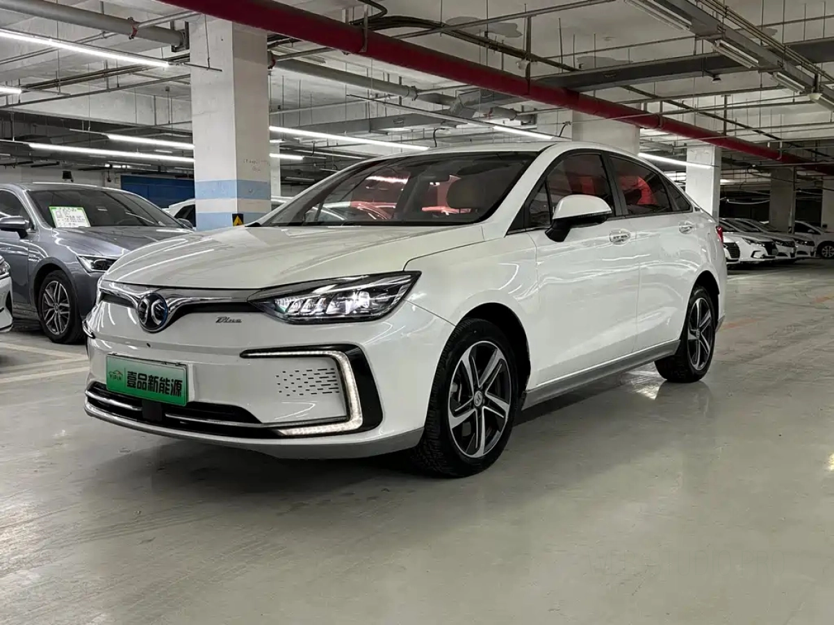 BAIC BEIJING EU5  2019