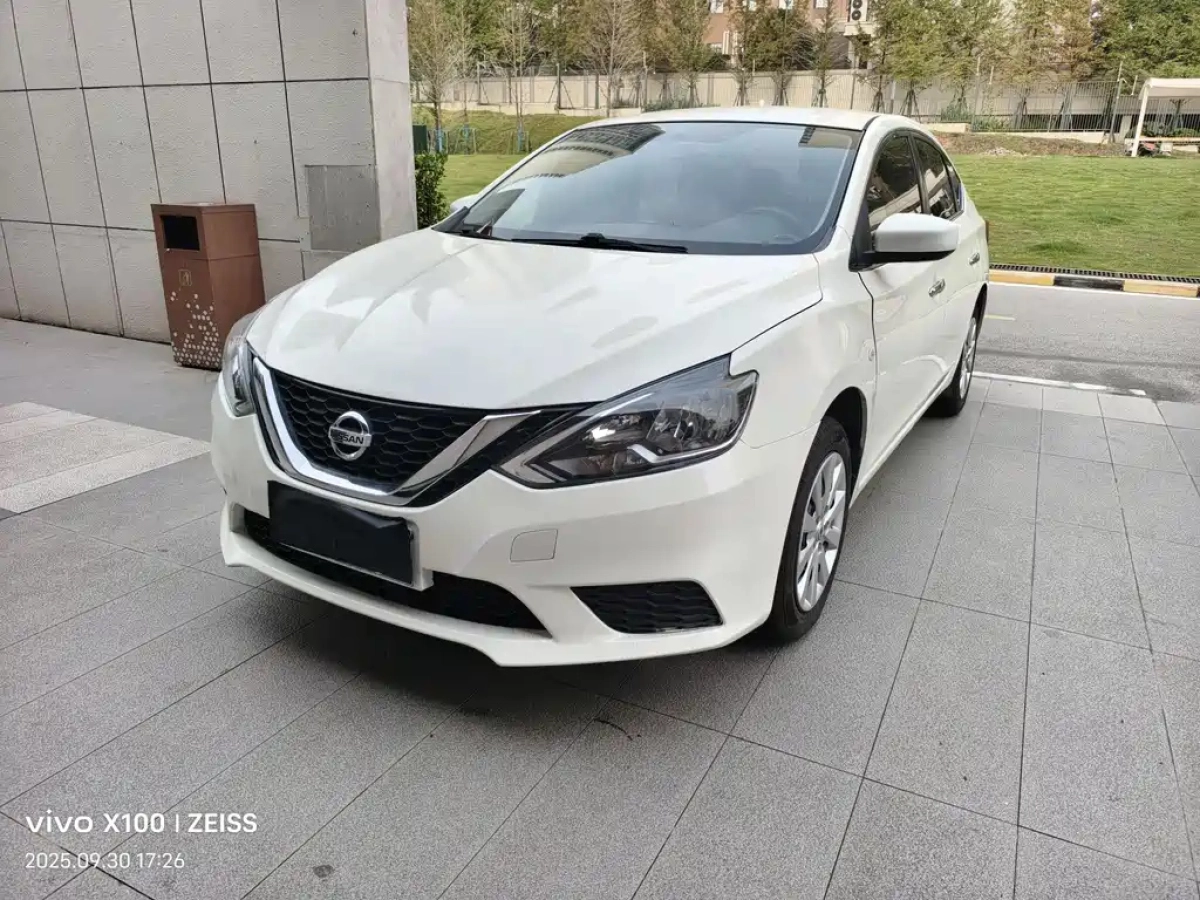 NISSAN SYLPHY  2022