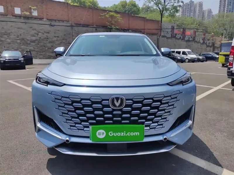 CHANGAN UNI-K SMART IDD