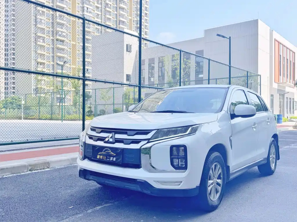 MITSUBISHI ASX  2020