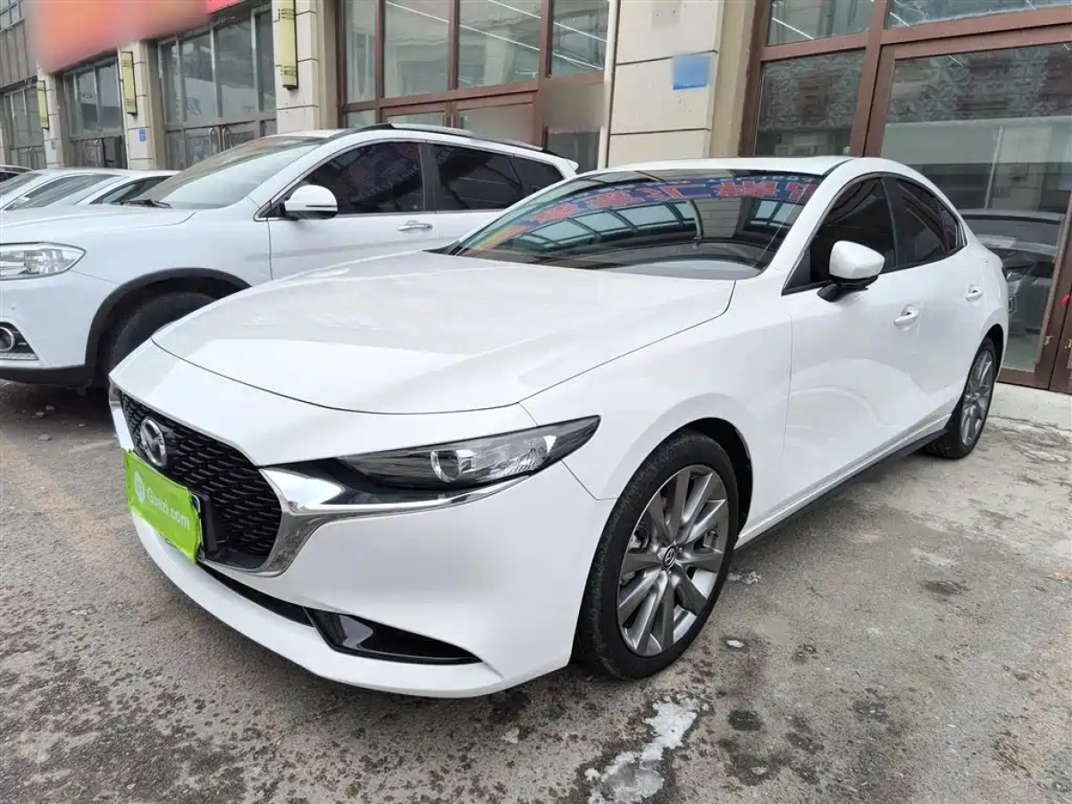 MAZDA 3 AXELA