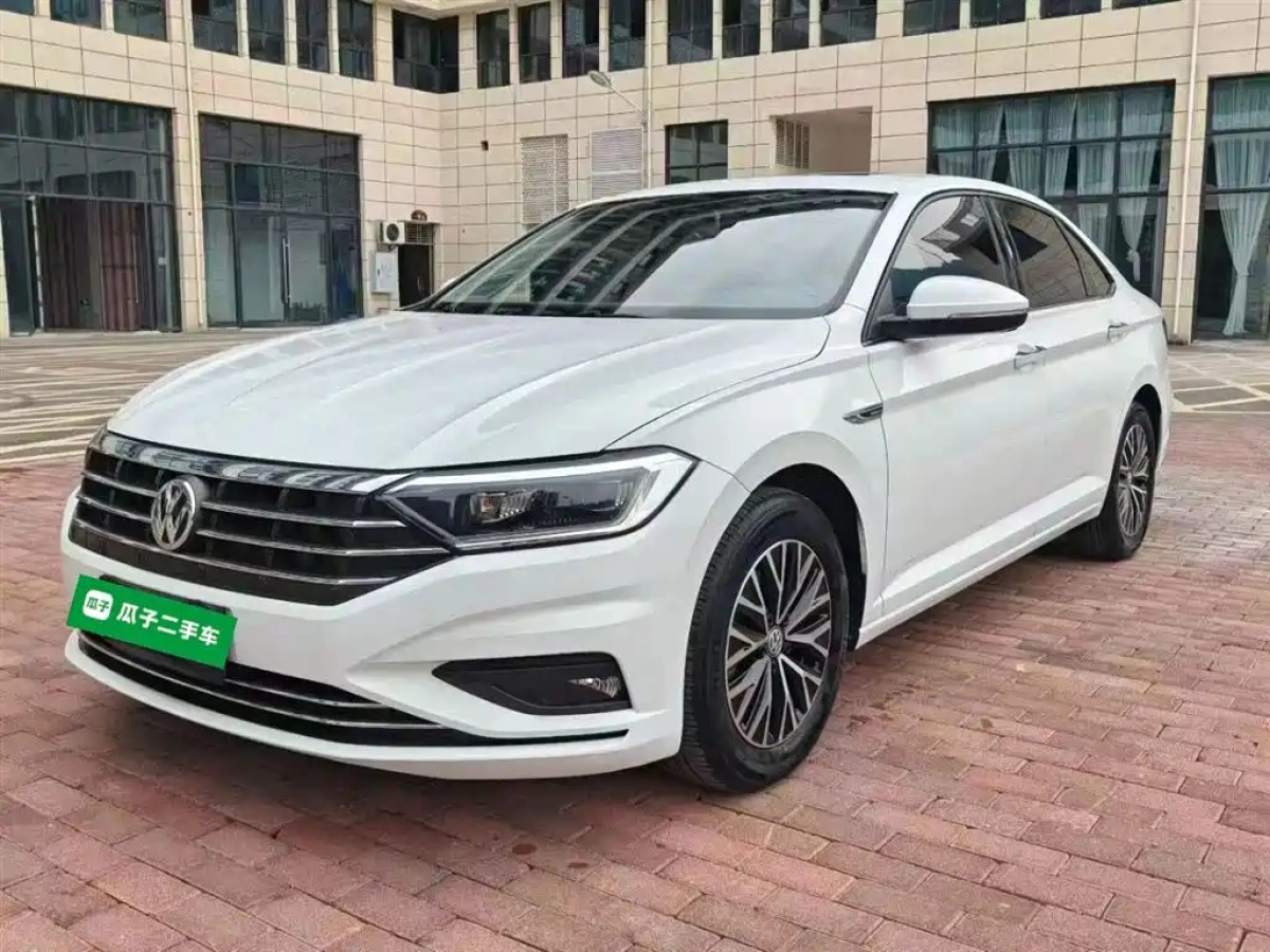 VOLKSWAGEN SAGITAR  2021