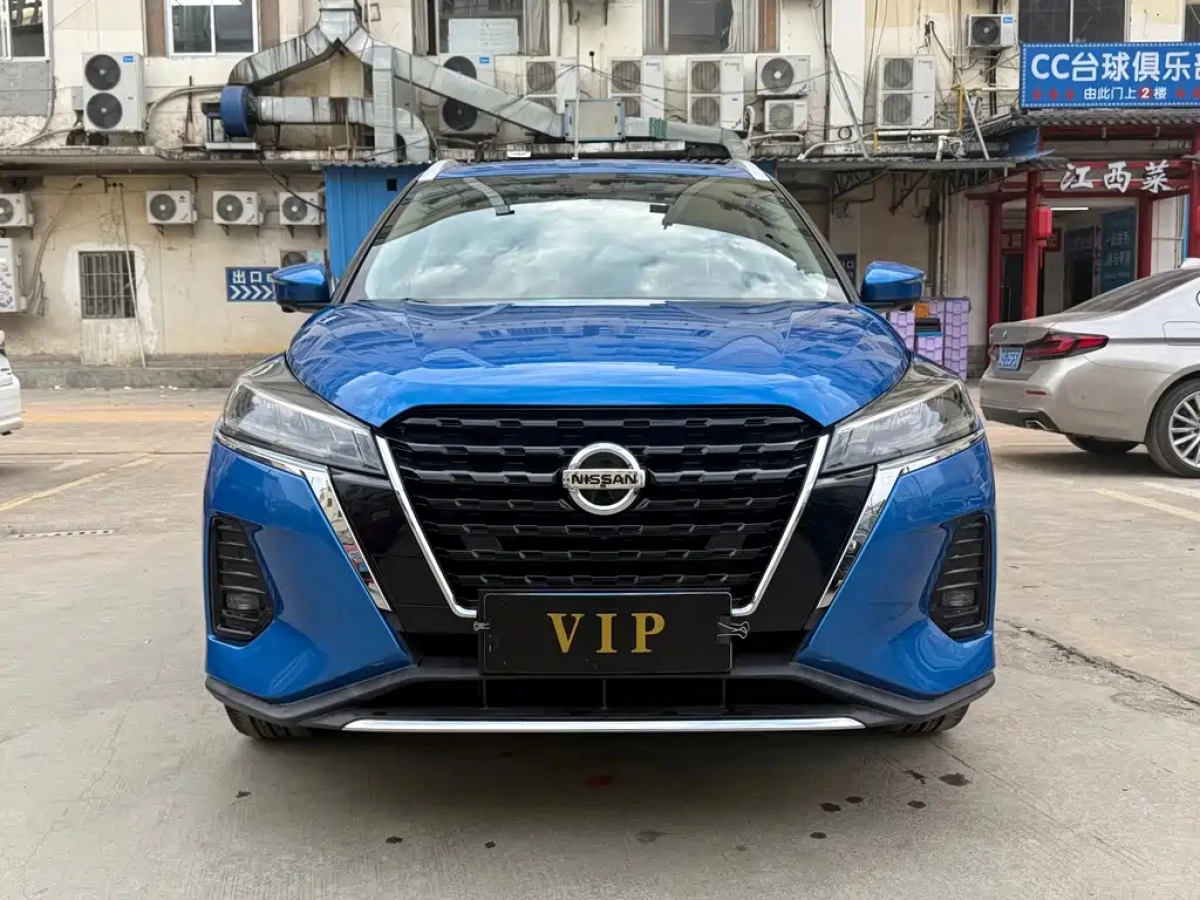 NISSAN KICKS