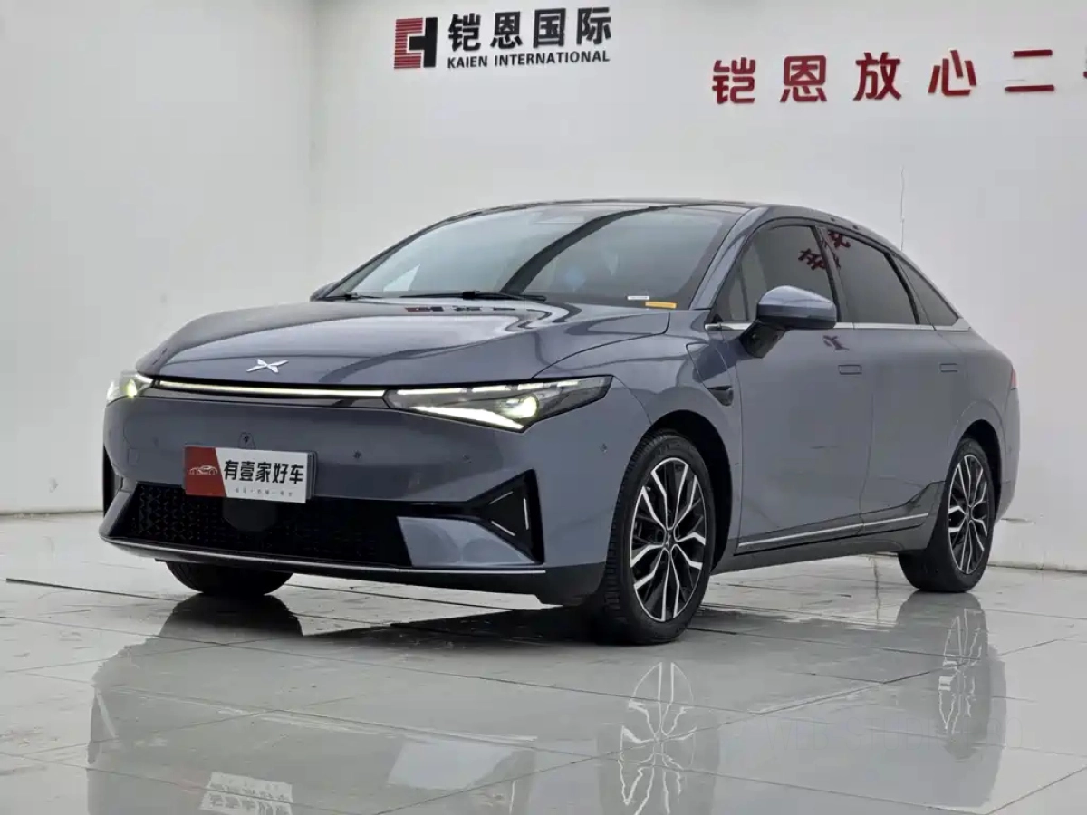 XPENG P5  2023