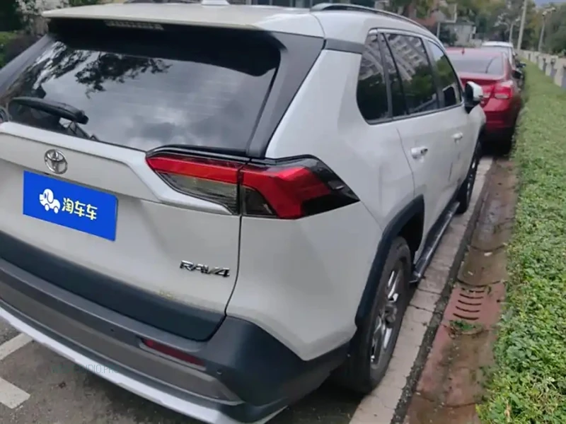 TOYOTA RAV4 RONGFANG