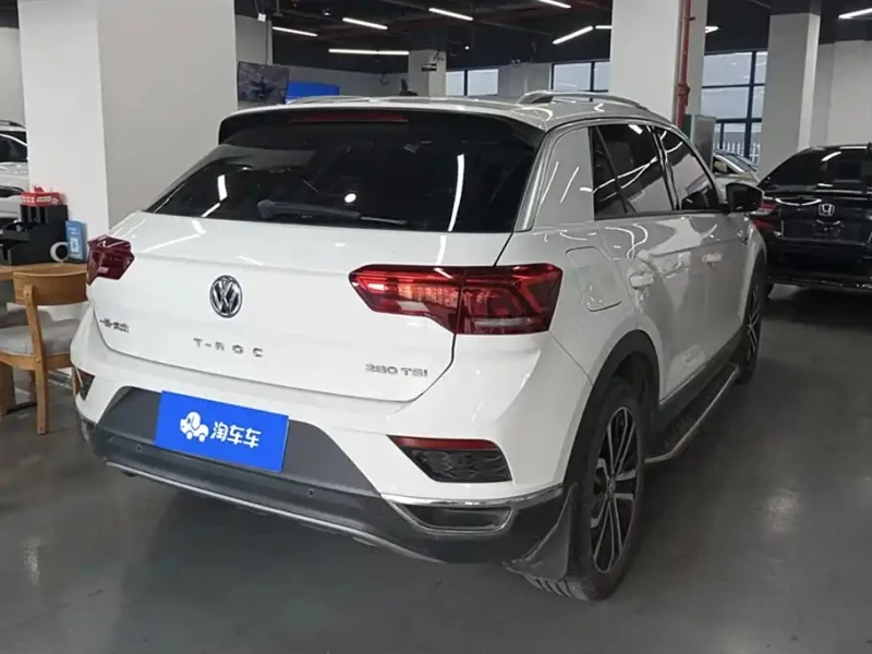 VOLKSWAGEN T-ROC TANGE