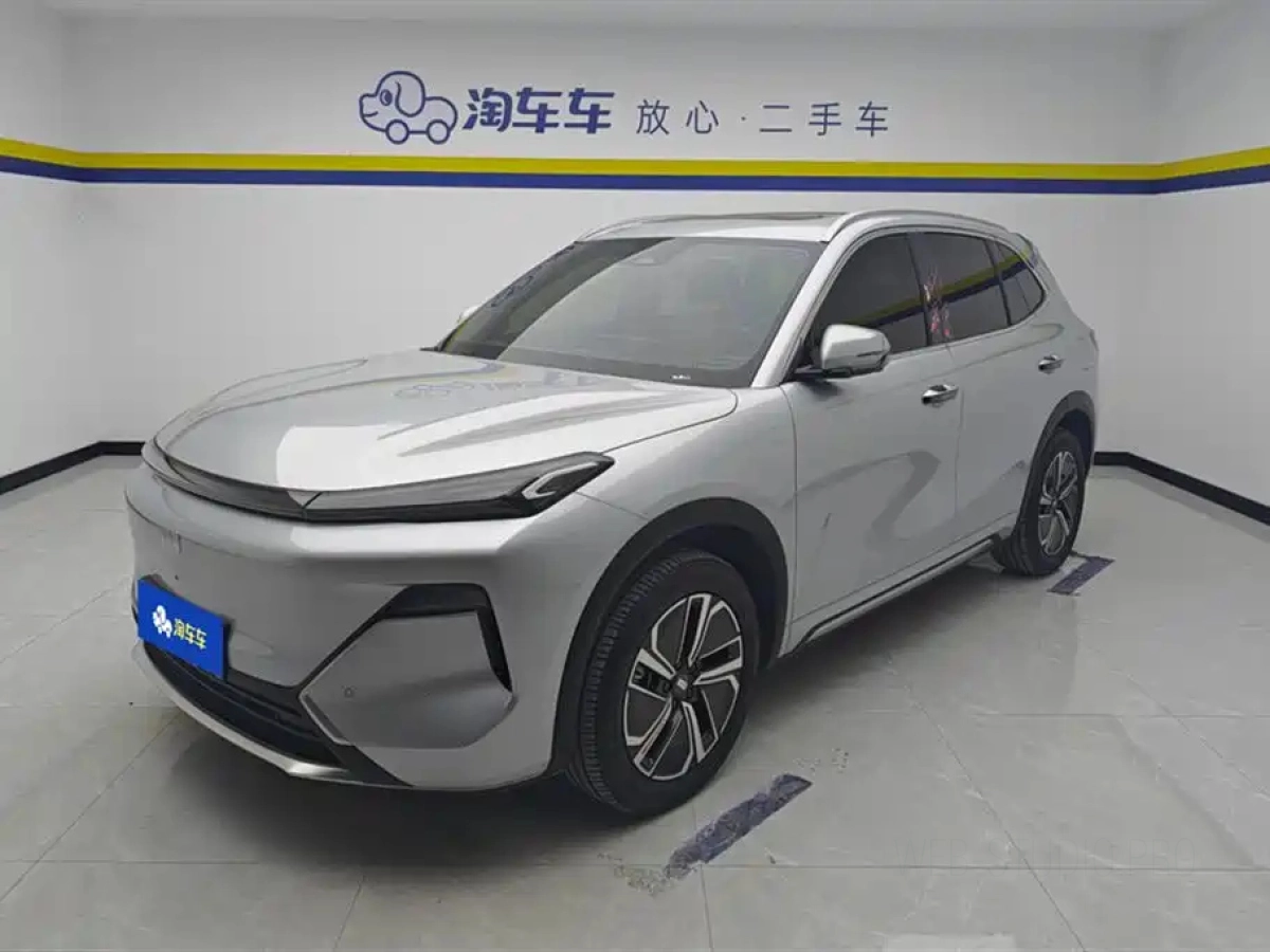 GEELY GALAXY GALAXY STARSHIP 7 EM-I  2025