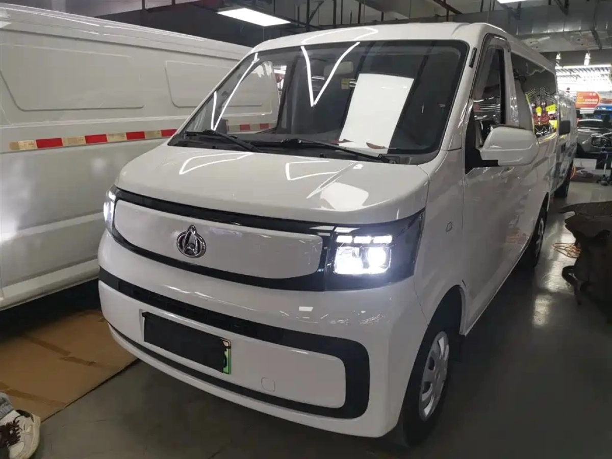 CHANGAN RUICHENG EM60  2025