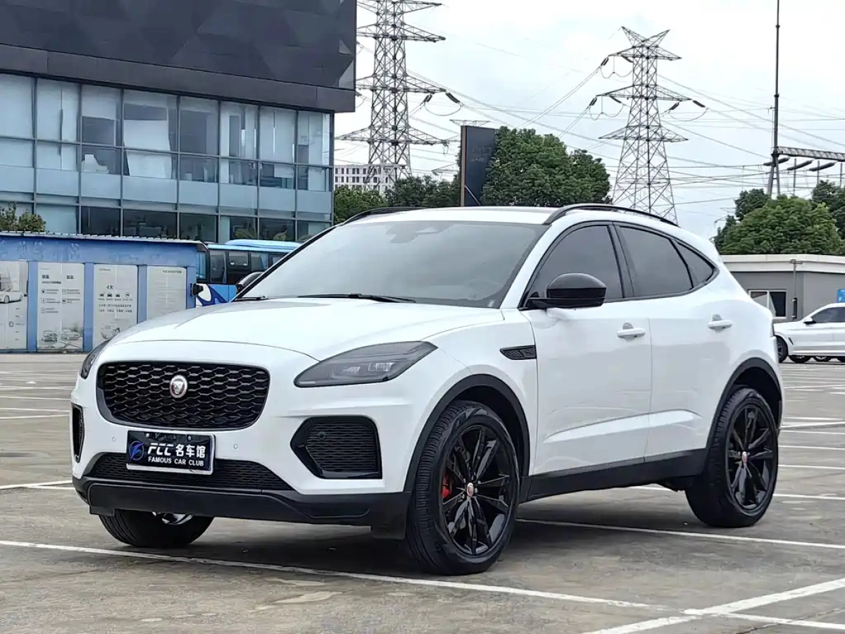 JAGUAR E-PACE  2024