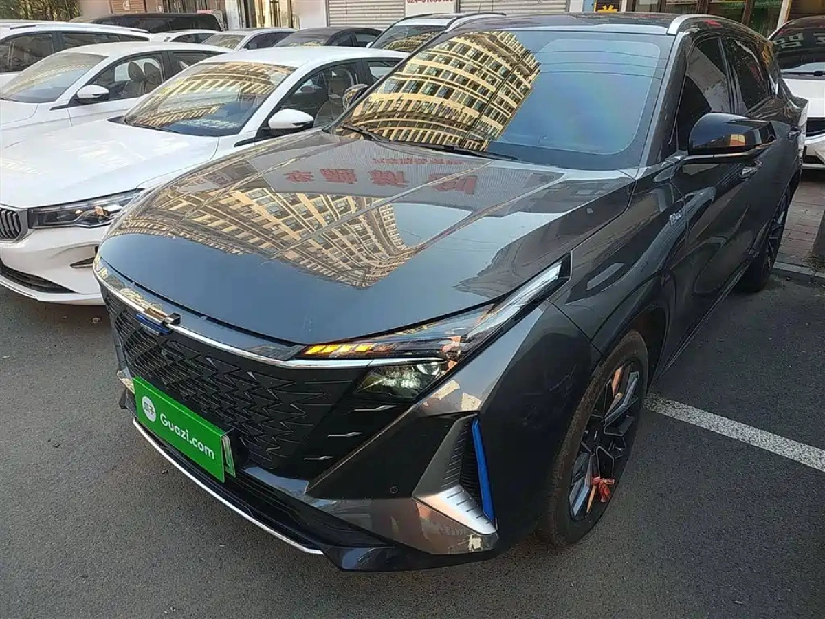 CHANGAN OSHAN Z6 NEW ENERGY