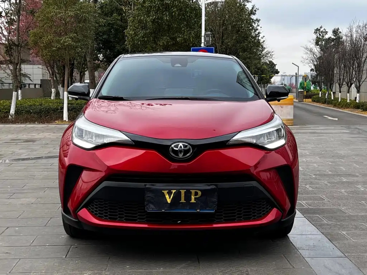 TOYOTA C-HR