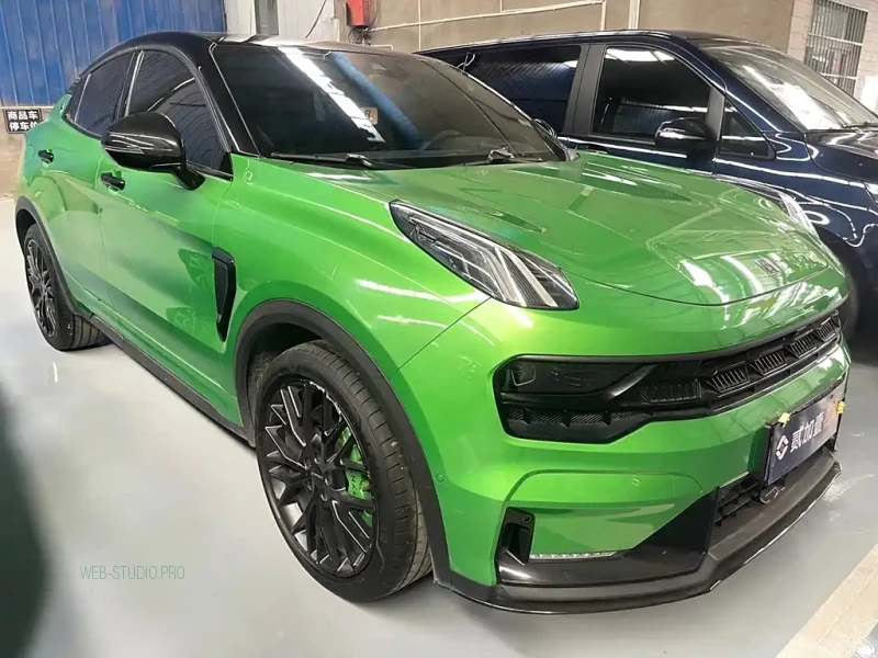 LYNK&CO 05