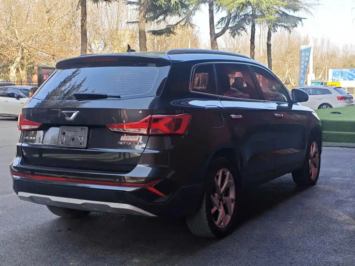 JETTA VS7