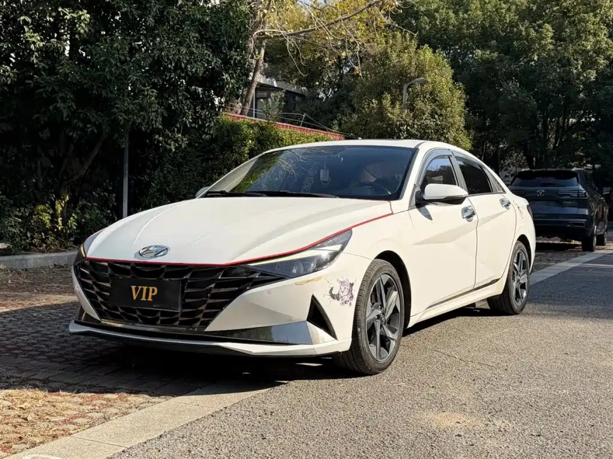 HYUNDAI ELANTRA  2021