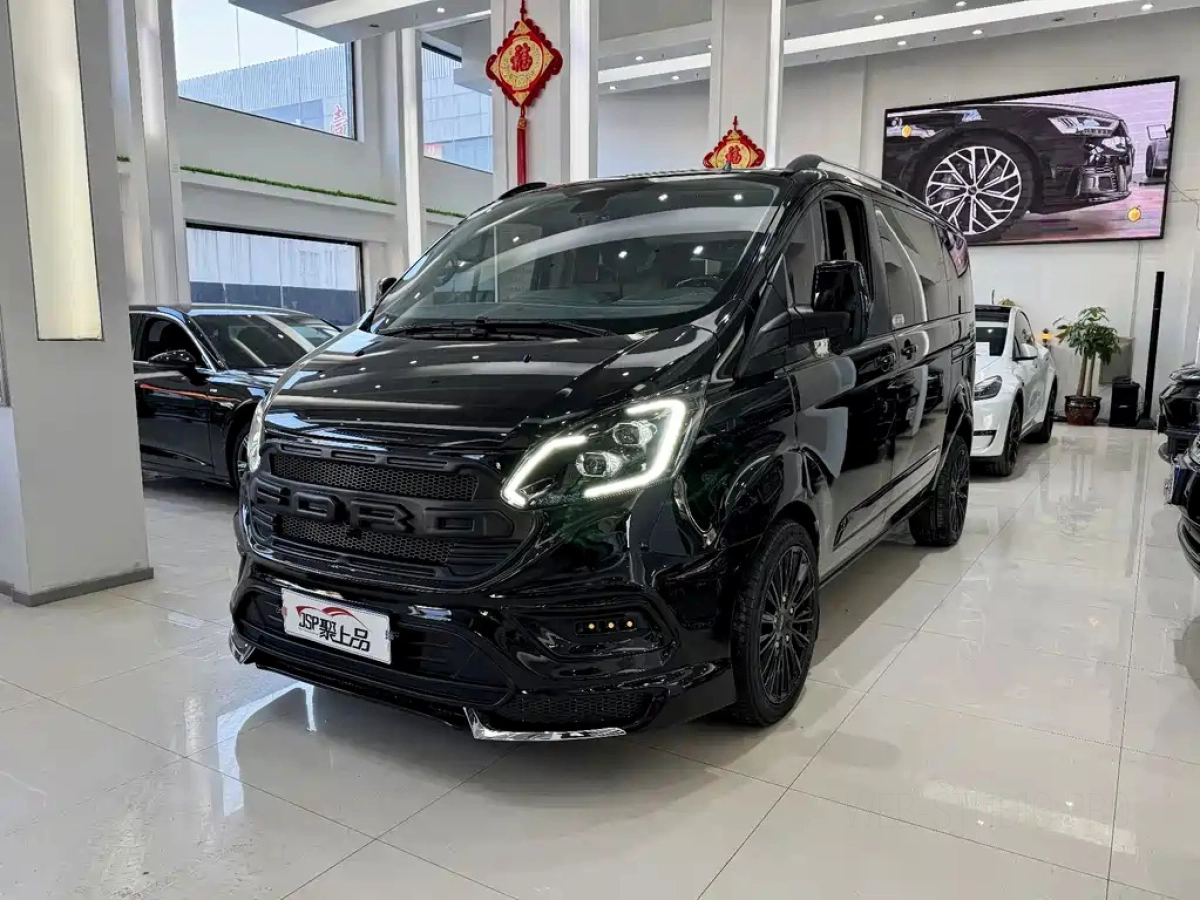 FORD TOURNEO  2022