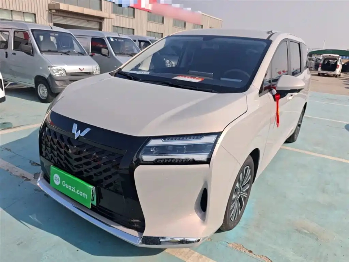 WULING STARGAZER 730 EV