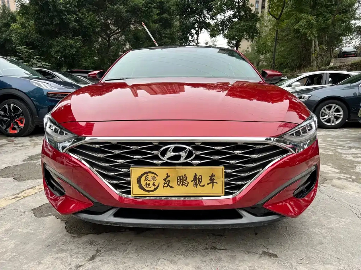 HYUNDAI LAFESTA