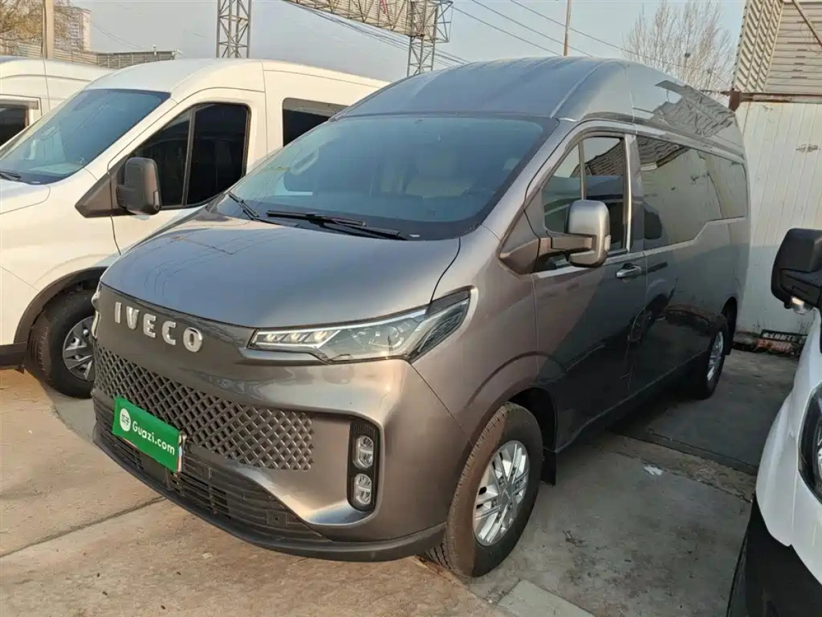 IVECO JUXING  2025