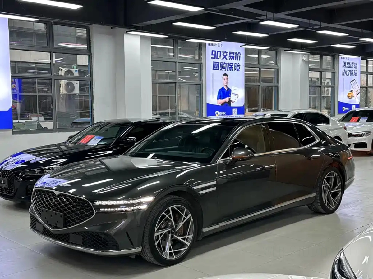 GENESIS G90  2023