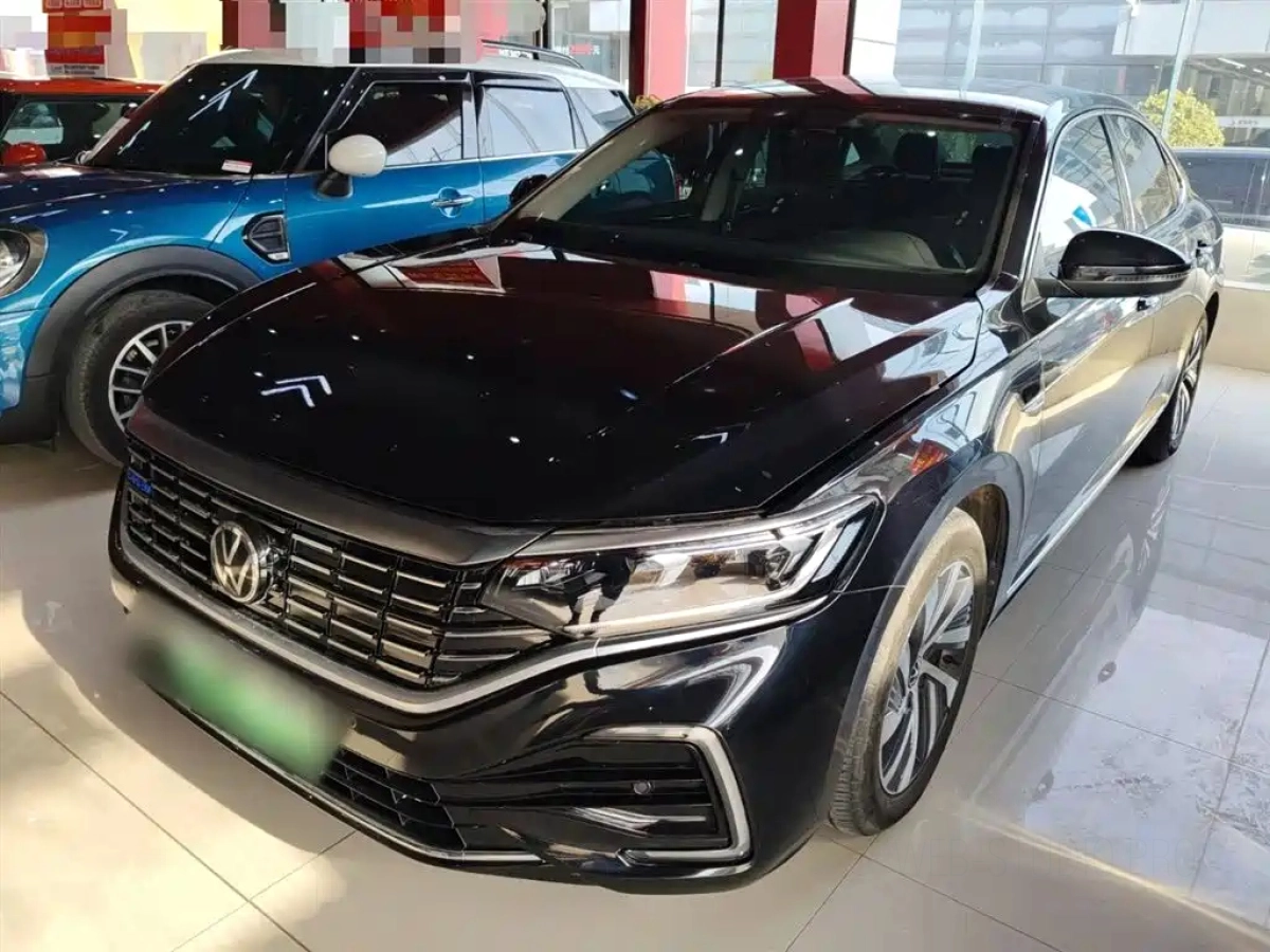 VOLKSWAGEN PASSAT NEW ENERGY