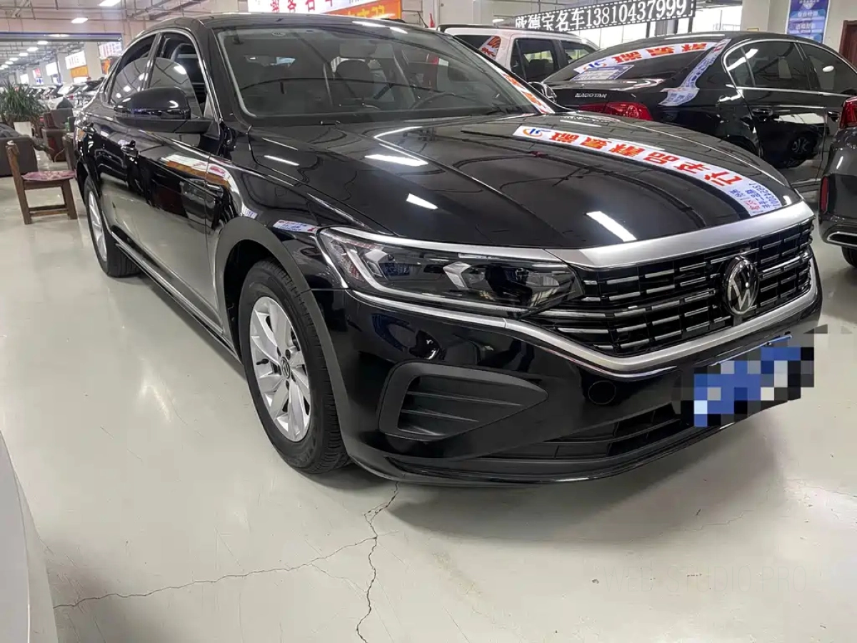 VOLKSWAGEN PASSAT  2023