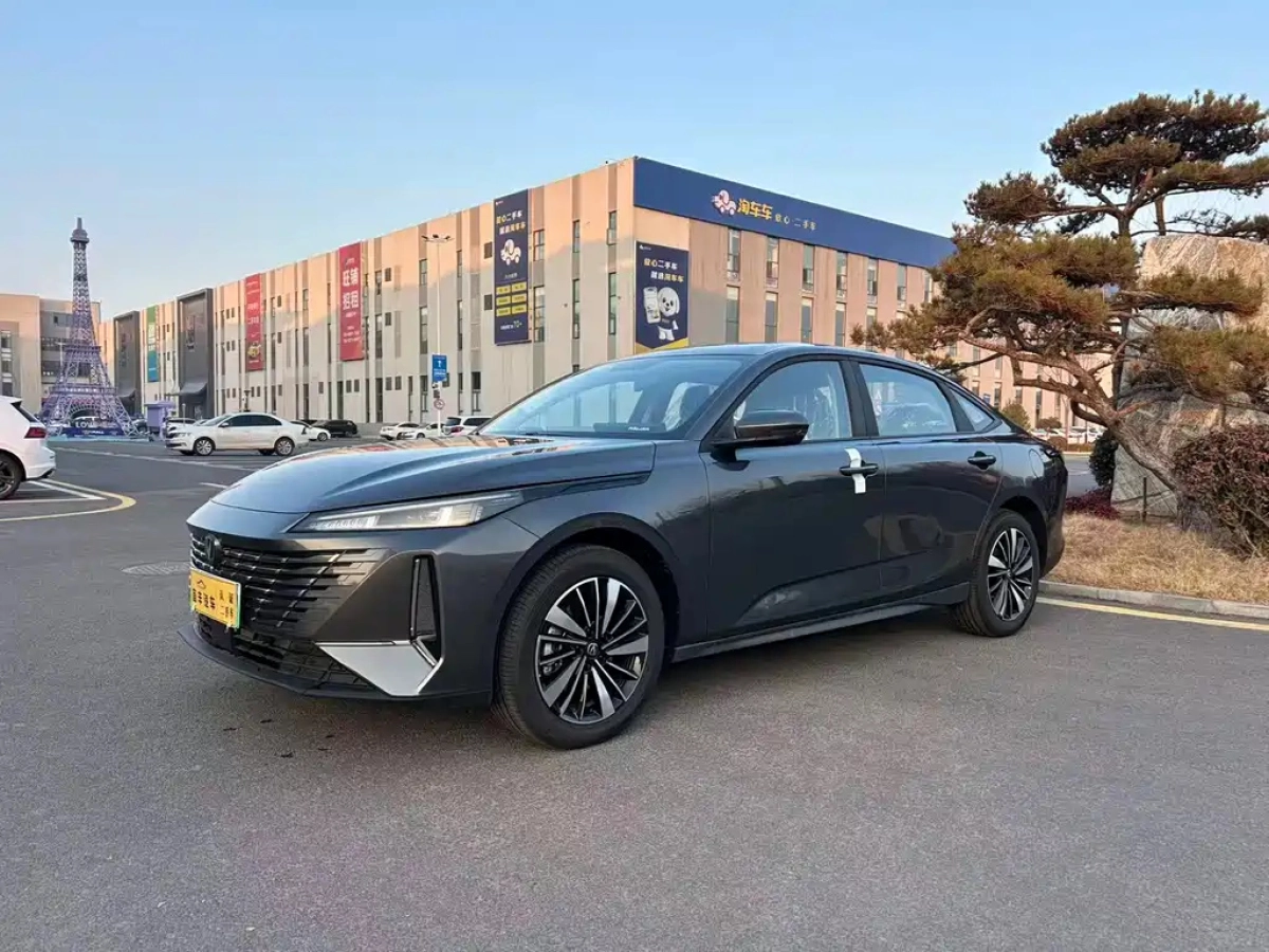 CHANGAN EADO PHEV  2025