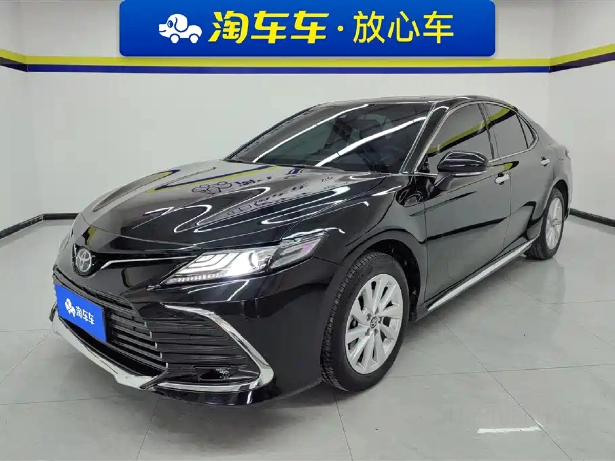 TOYOTA CAMRY  2023