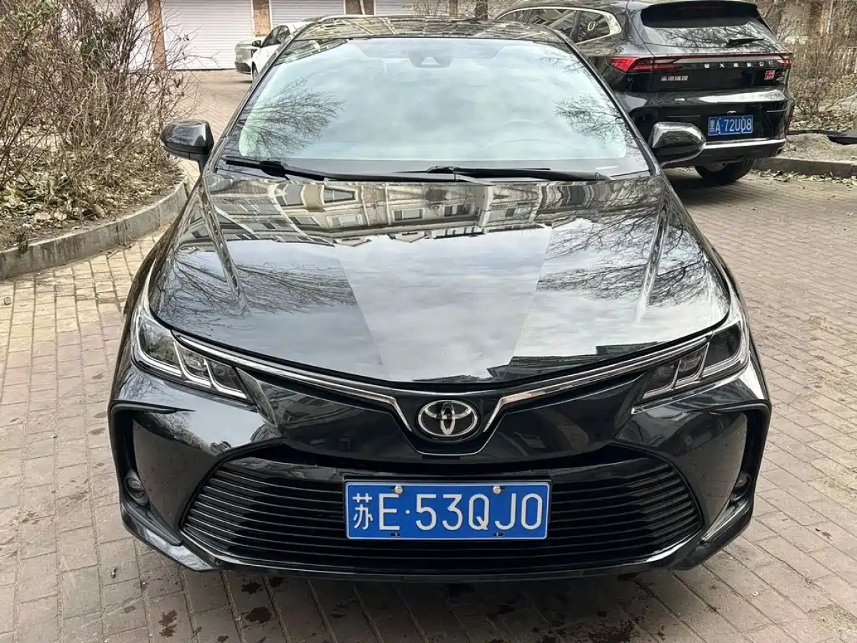 TOYOTA COROLLA